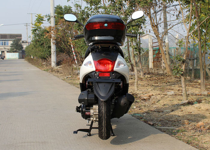 Hulajnoga typu 50cc o dużej mocy 2,5 l Zużycie oleju 4 suw