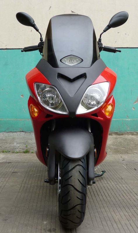Podwójne reflektory Skutery gazowe dla dorosłych, Street Legal Motor Scooters w pełni zmontowane