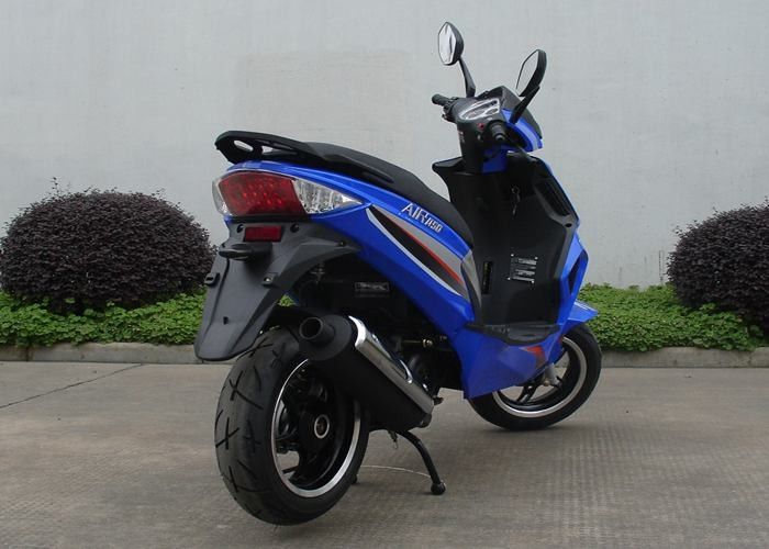 2 suw 1 Cylinder Blue Adult Motor Scooter 150 kg Maksymalna ładowność 2,0 Zużycie oleju