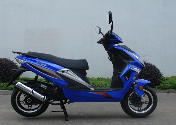 2 suw 1 Cylinder Blue Adult Motor Scooter 150 kg Maksymalna ładowność 2,0 Zużycie oleju