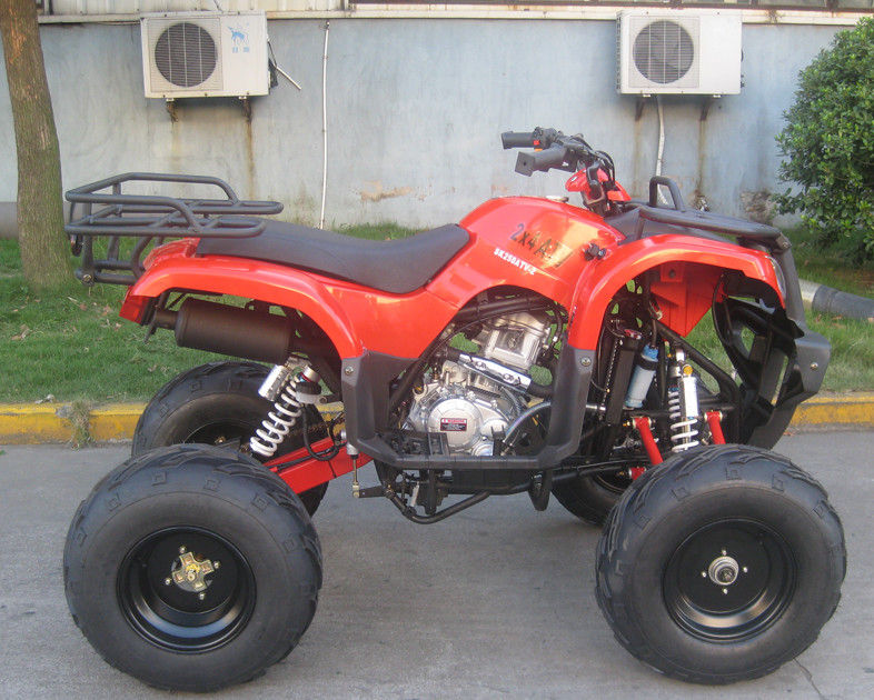 Chłodzony wodą 4-kołowy pojazd terenowy ATV 150CC z napędem łańcuchowym 3,9 KM