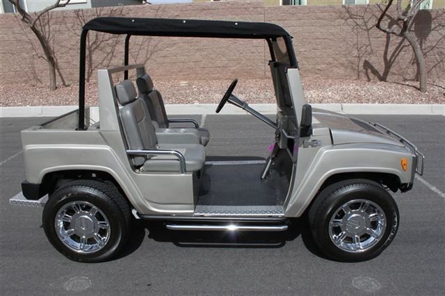 Uliczne elektryczne wózki golfowe w stylu Hammer Zmotoryzowane wózki golfowe z dużymi światłami