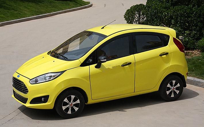 Elektryczne wózki golfowe na długie dystanse 3000w 5000w 7500w z pięcioma drzwiami / 4 miejsca
