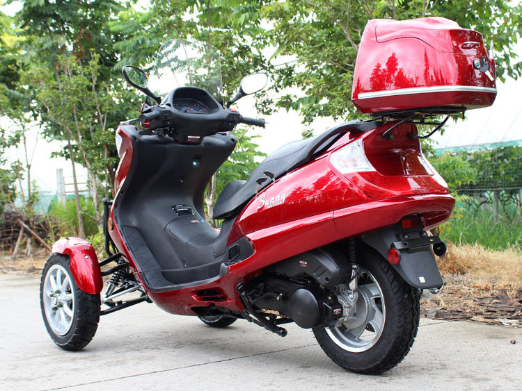 50CC Motocykl trójkołowy typu poziomego z pojedynczym cylindrem, napędem pasowym