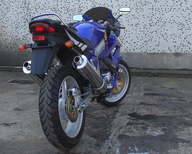 Bezpieczny motocykl Chopper 250cc z podwójnym cylindrem Four Stroke And Four Colours