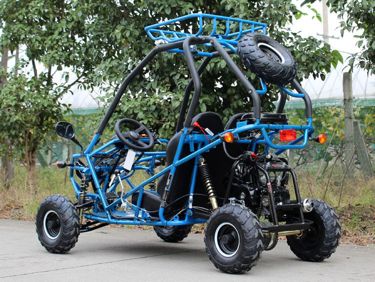 Wózek jezdniowy typu Go Kart z pojedynczym cylindrem o pojemności 110 cm3, prędkości maksymalnej 40 km / h