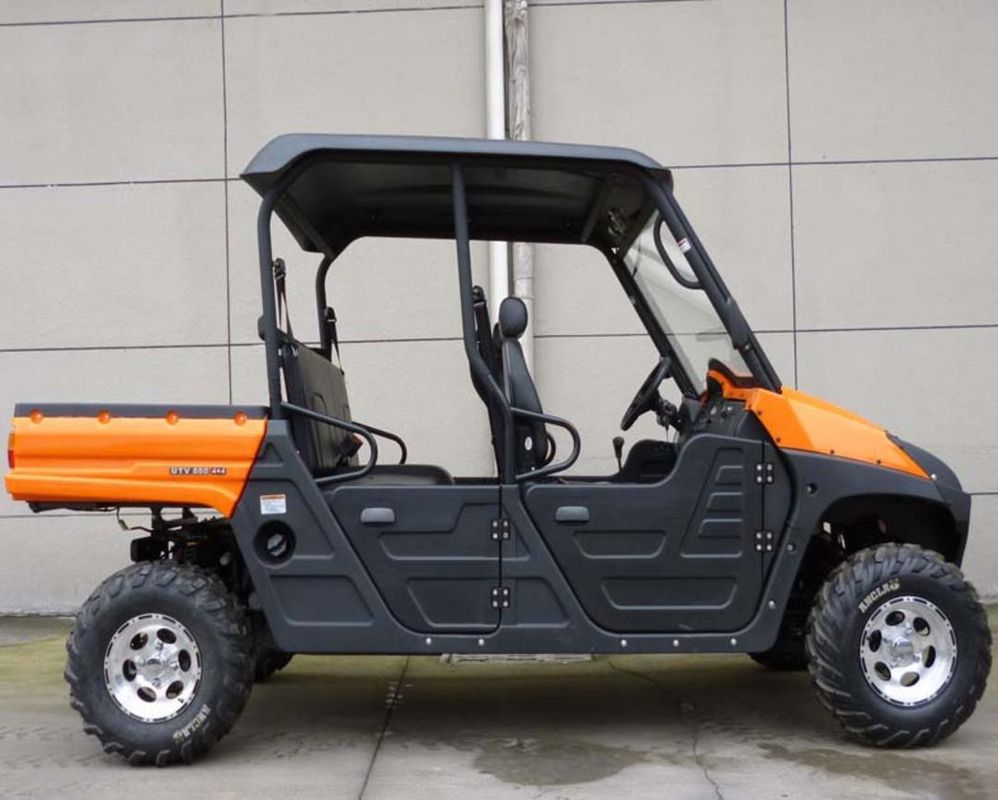 600cc Czterokołowy pojazd użytkowy, pojedynczy cylinder 4 suwowy 5 SEATER Rocky Mountain UTV