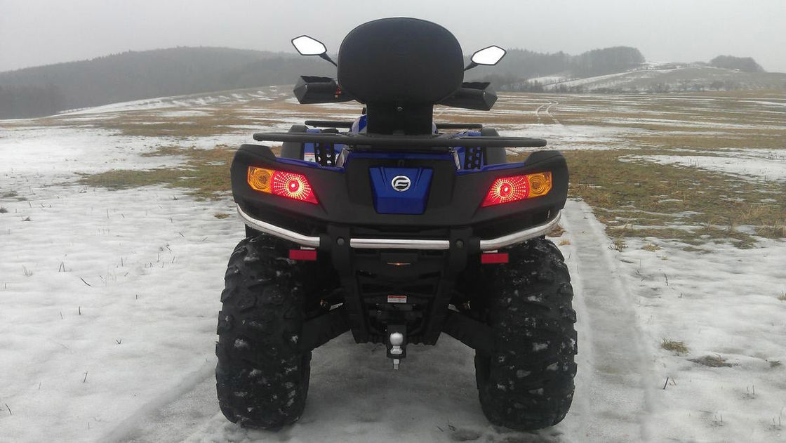800cc V-Twin 4 Zawory 4 suwaki Sport Utility ATV 46kw 6700rpm z chłodzeniem wodnym