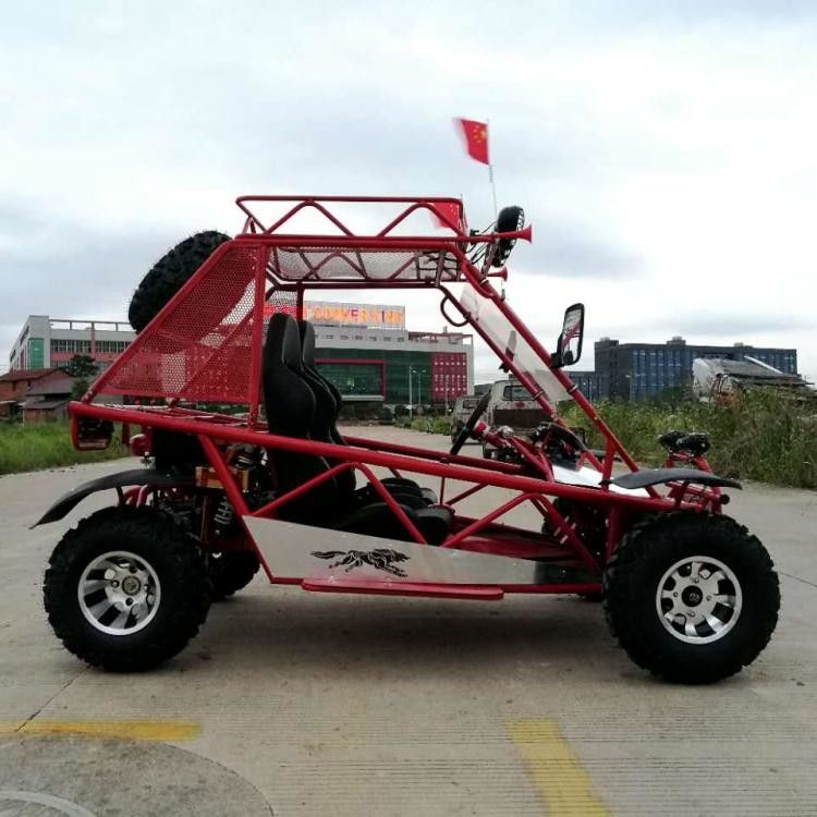 Duży wózek Go-Cart o pojemności 250 cm3 chłodzony wodą z niezależnym zawieszeniem na 4 koła