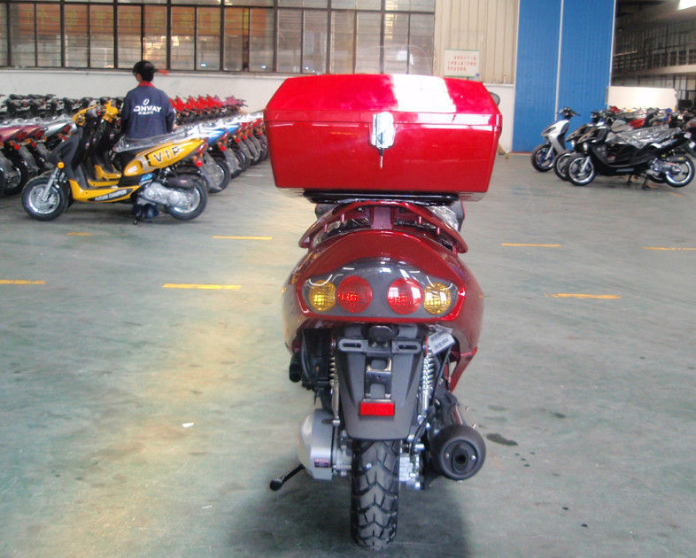 68,3 Mile / H Speed ​​250cc Adult Motor Scooter 13-calowy aluminiowy felga z chromianowością