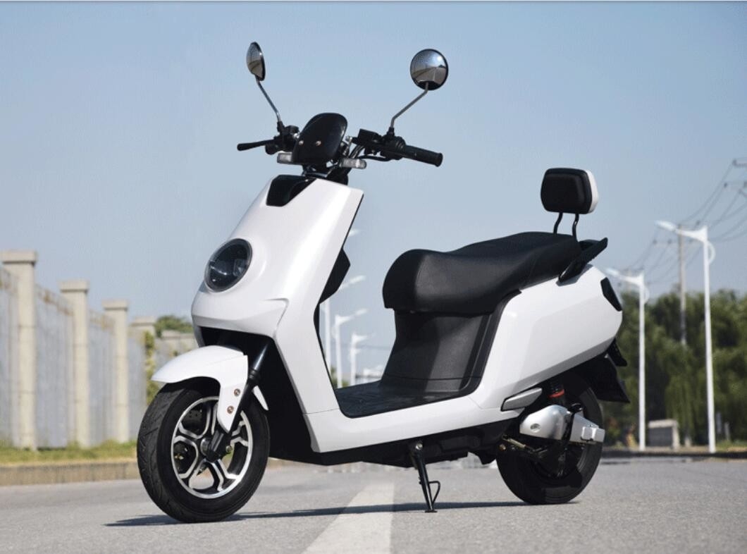1000W Elektryczny motorower 60km / H Max Speed ​​Niu elektryczny skuter centralny silnik