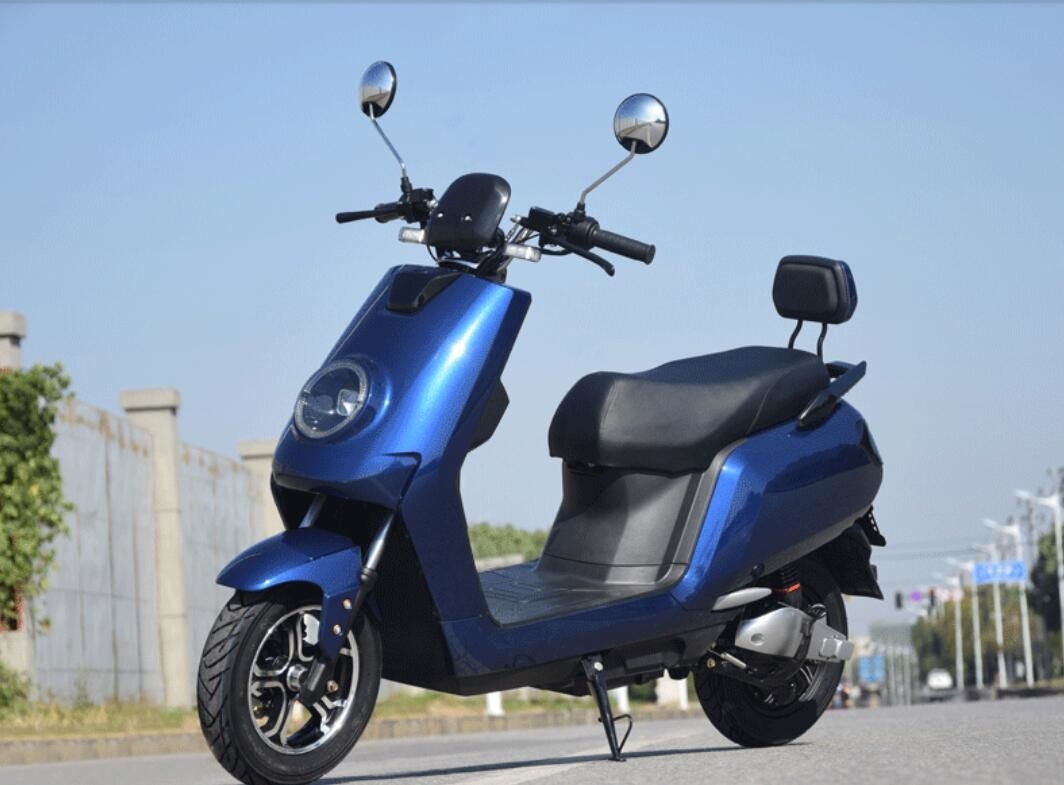 1000W Elektryczny motorower 60km / H Max Speed ​​Niu elektryczny skuter centralny silnik