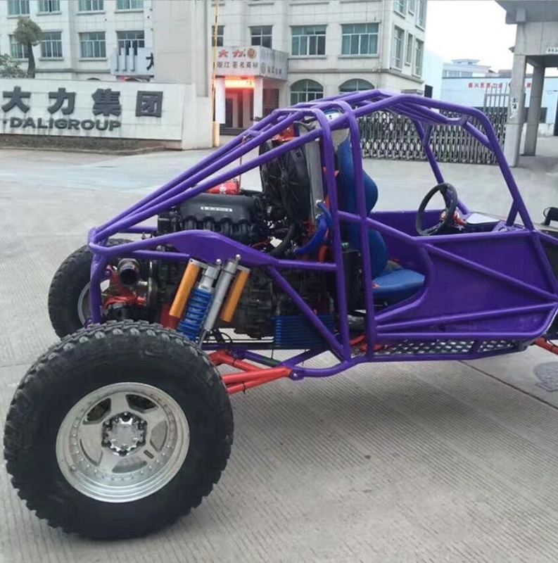 4-suwowy wózek gokartowy chłodzony wodą 4 cylindrowy elektroniczny wtrysk paliwa EFI o pojemności 1300 cm3