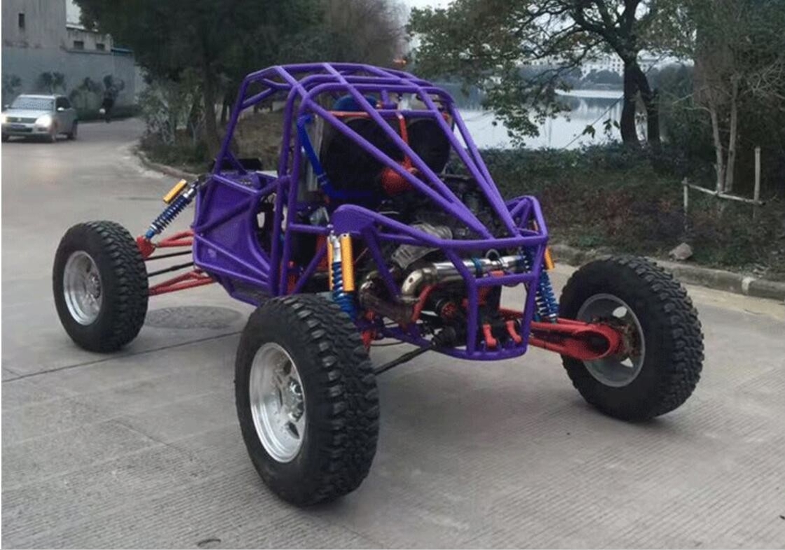 4-suwowy wózek gokartowy chłodzony wodą 4 cylindrowy elektroniczny wtrysk paliwa EFI o pojemności 1300 cm3