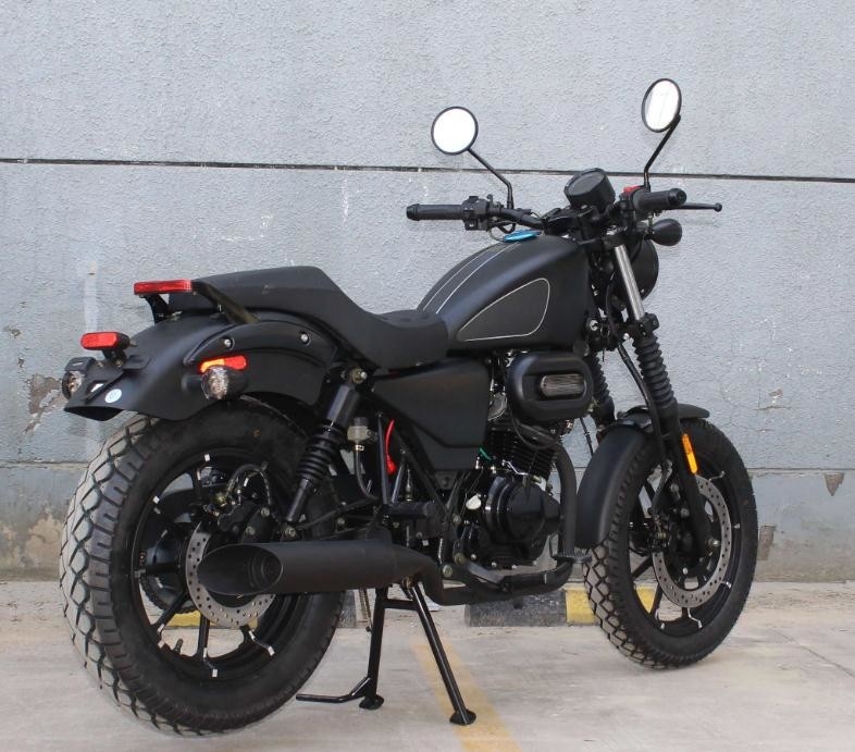 Jednocylindrowy chłodzony powietrzem motocykl Chopper 250 cm3 4-suwowy poziomy typ